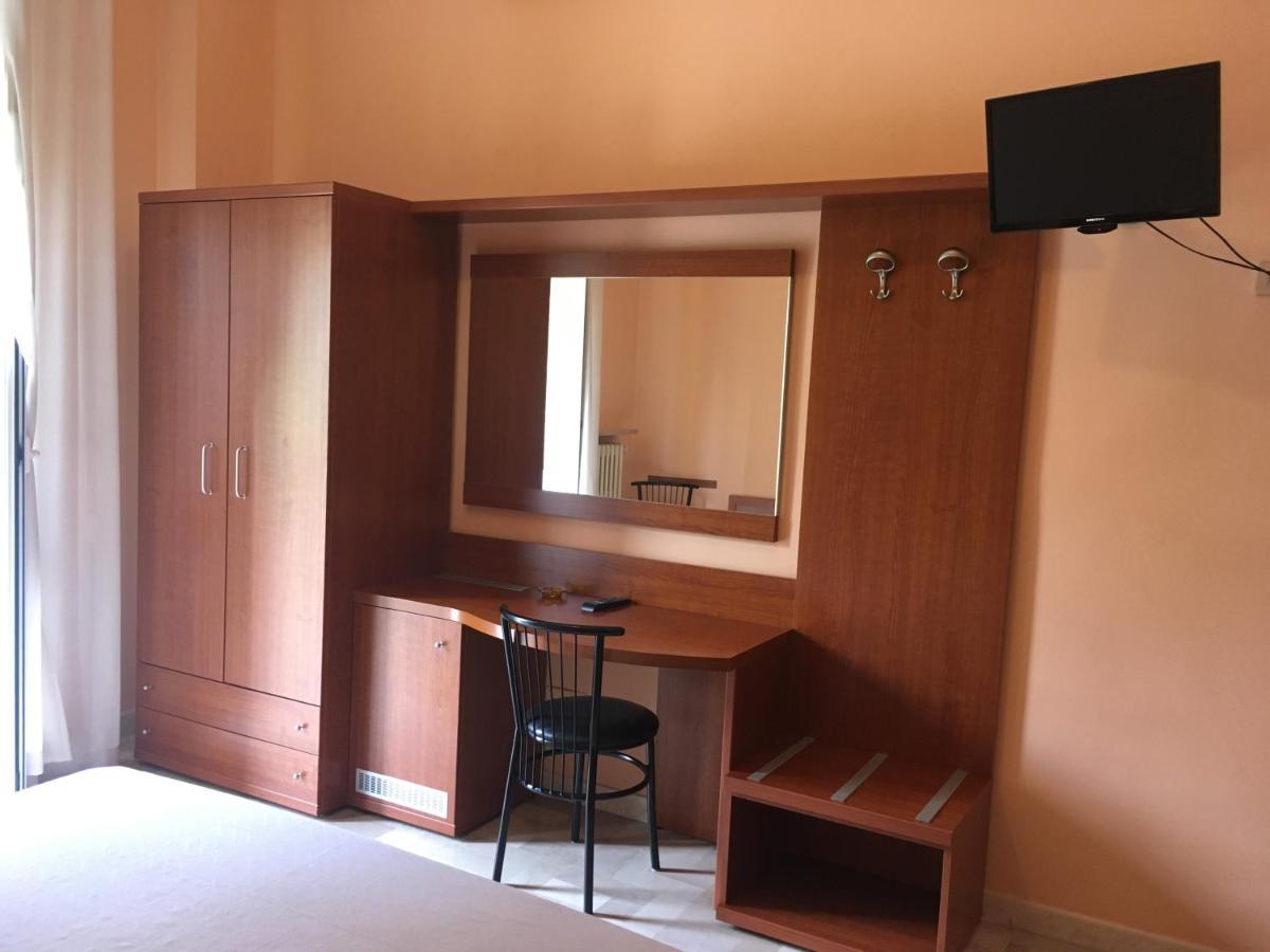 ميلان Hotel Capri المظهر الخارجي الصورة