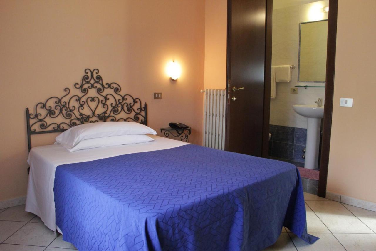 ميلان Hotel Capri المظهر الخارجي الصورة